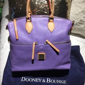 Brand New Dooney & Bourke top handle bag